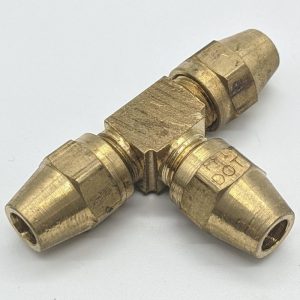 LONG NUT UNION TEE 1/4