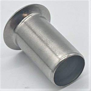 NYLON TUBE INSERT 5/8 S/S