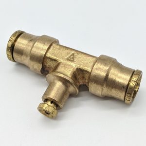 PTC TEE REDUCING UNION 3/8 X 5/32